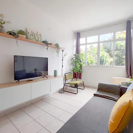 Castle Garden Flat